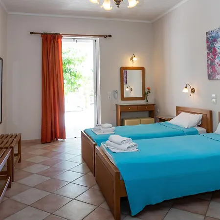 Mentikas Studios Apartment *