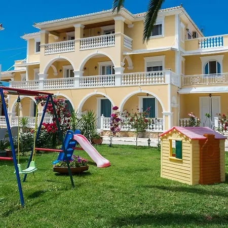 Daire Mentikas Studios
